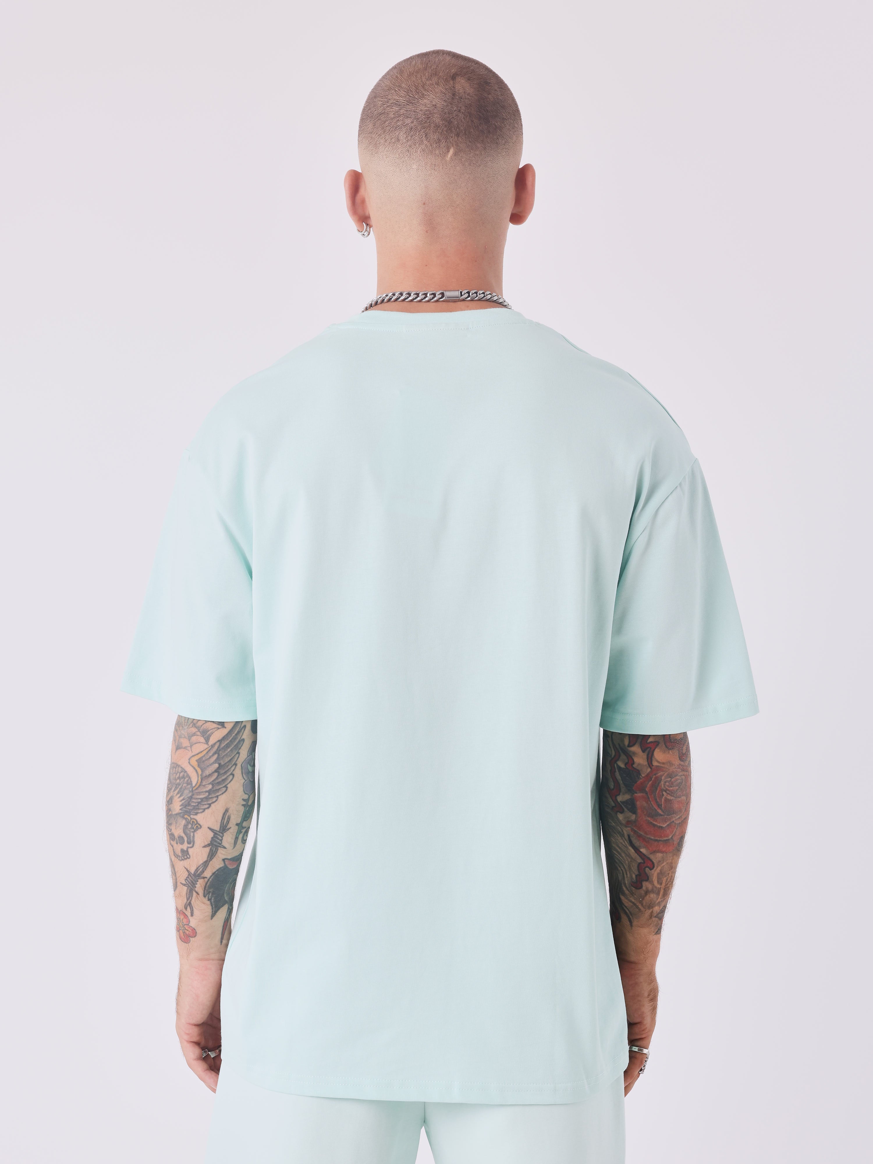Camiseta Essentials